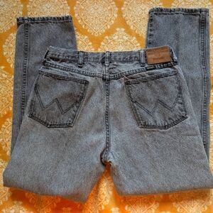 Vintage Wrangler Rugged Wear Faded Black Denim Jeans Made InUSA. 43x30‎